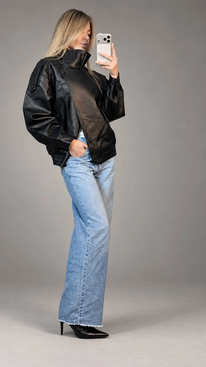 Jaqueta couro preta oversized jeans — VC Collection